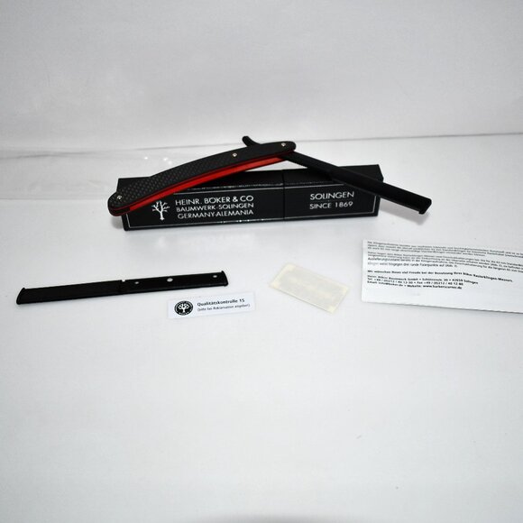 BÖKER Barbarette Carbon Fiber Straight Razor – Black & Red, NWT